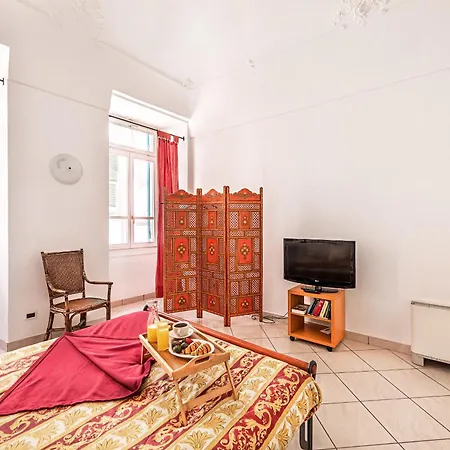아파트 Gaudio Charming By Wonderful Italy *